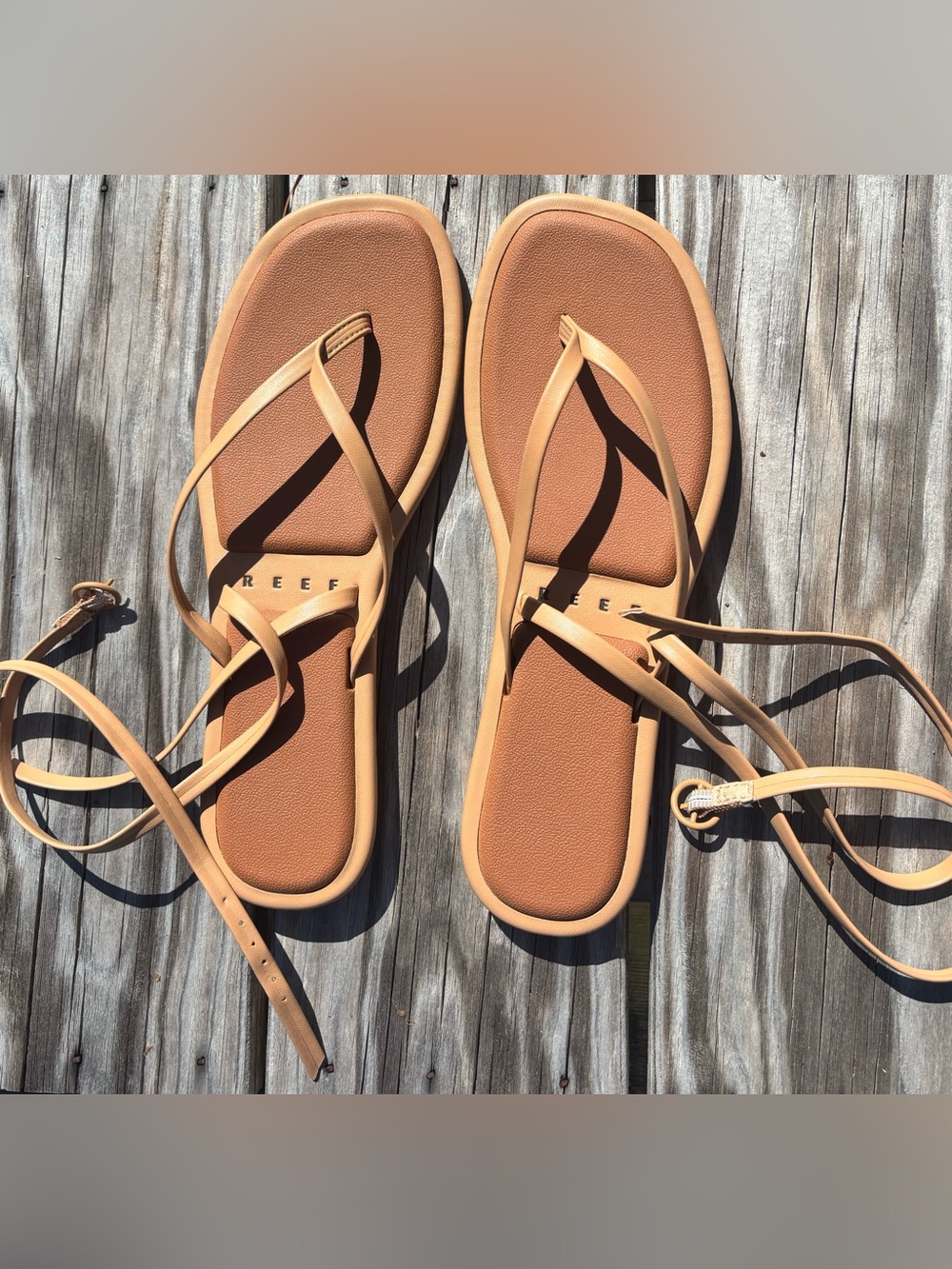 Reef Women's Tan Strappy Ankle Wrap Sandals - Picture 2 of 6